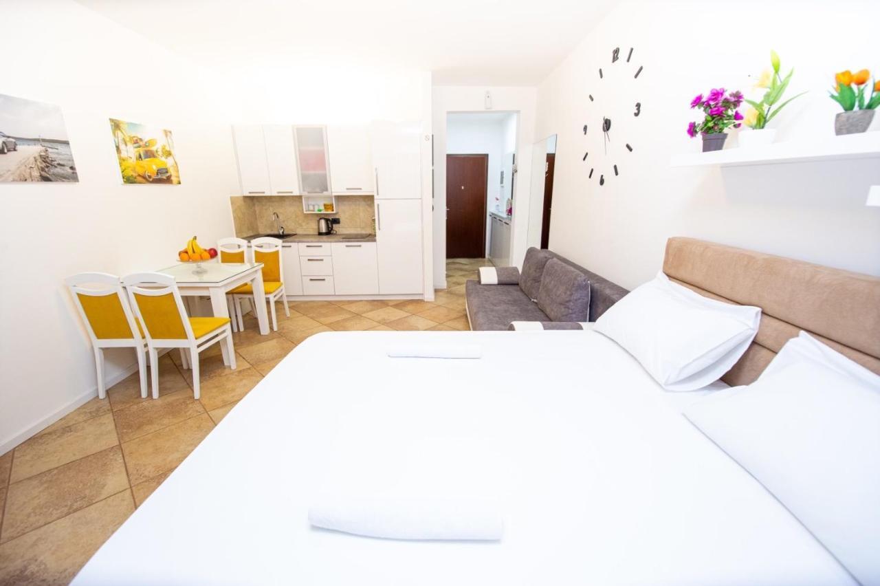 Apartment Studio Premier Rafajlovići Εξωτερικό φωτογραφία