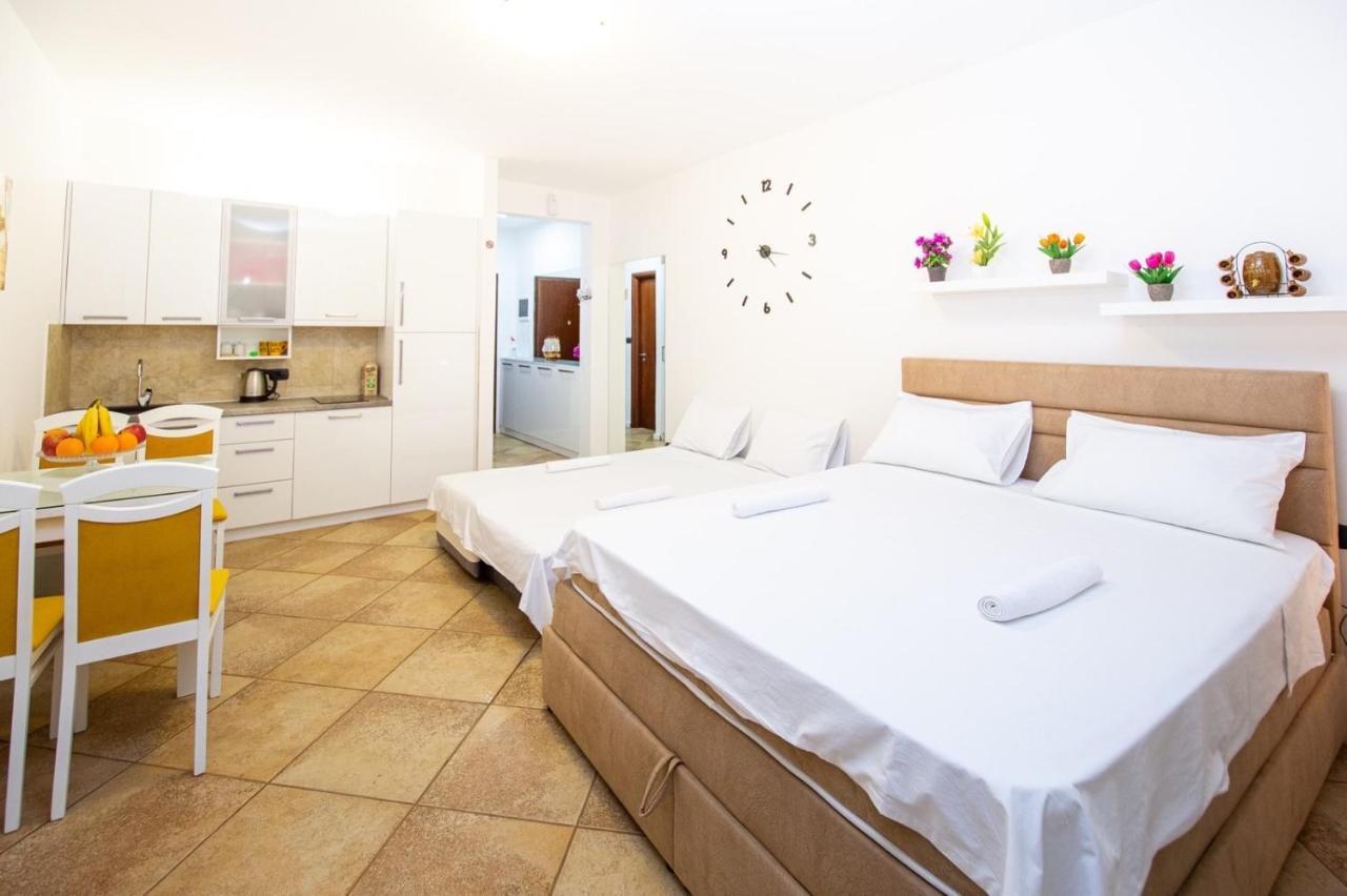 Apartment Studio Premier Rafajlovići Εξωτερικό φωτογραφία