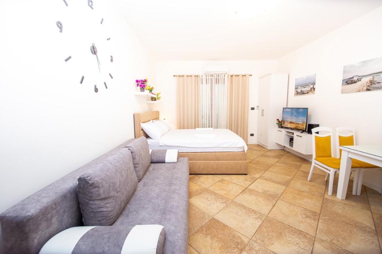 Apartment Studio Premier Rafajlovići Εξωτερικό φωτογραφία