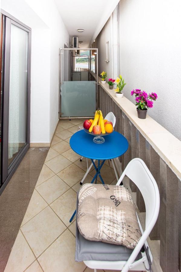 Apartment Studio Premier Rafajlovići Εξωτερικό φωτογραφία