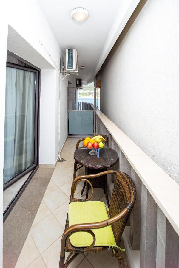 Apartment Studio Premier Rafajlovići Εξωτερικό φωτογραφία
