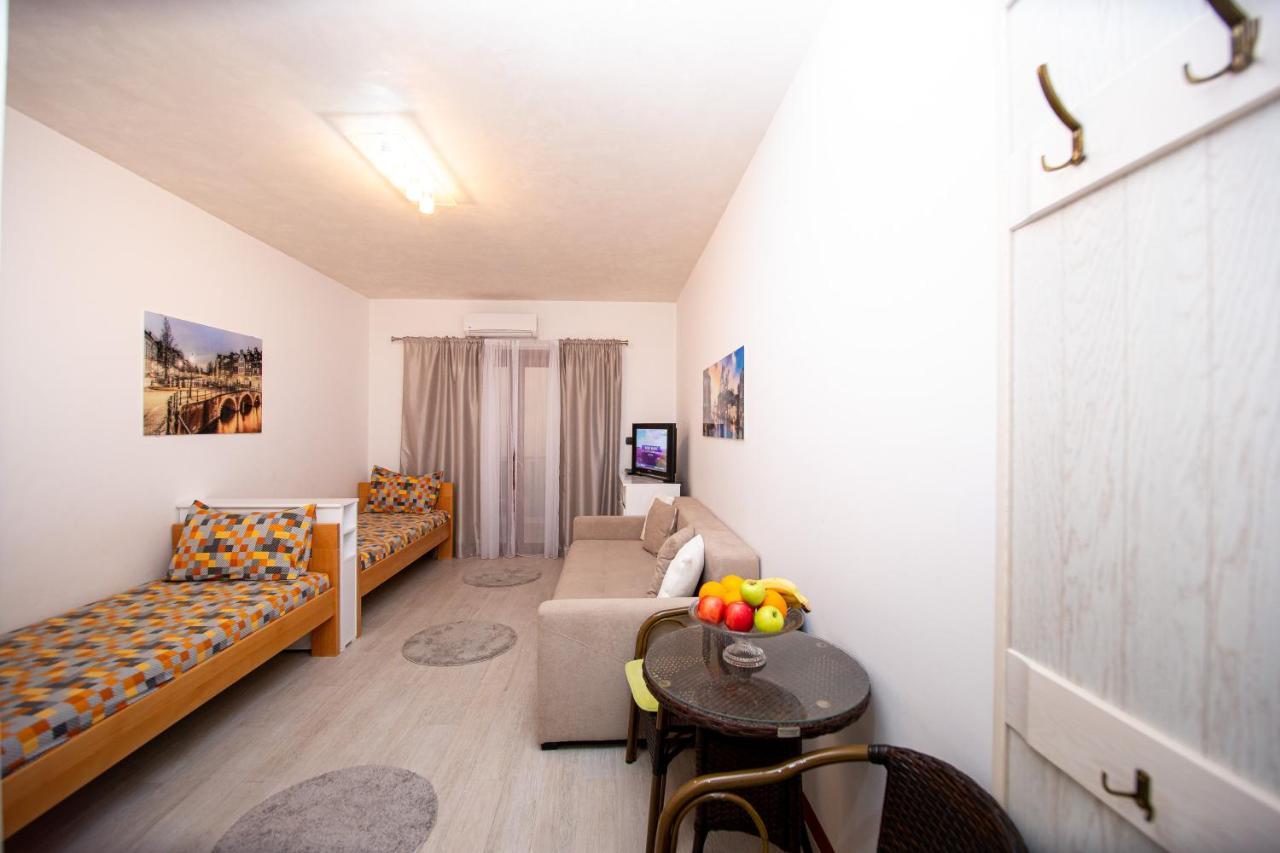 Apartment Studio Premier Rafajlovići Εξωτερικό φωτογραφία