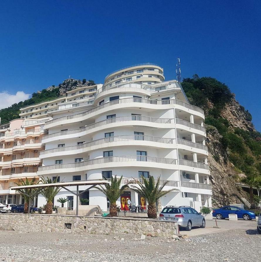Apartment Studio Premier Rafajlovići Εξωτερικό φωτογραφία